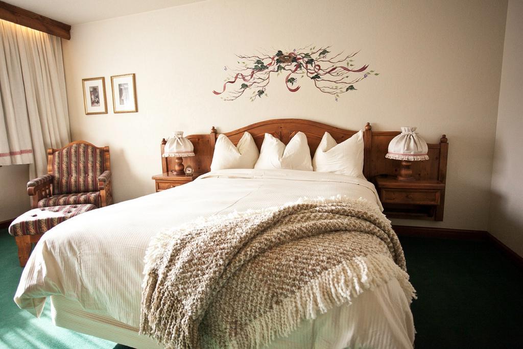 Enzian Inn Leavenworth Zimmer foto